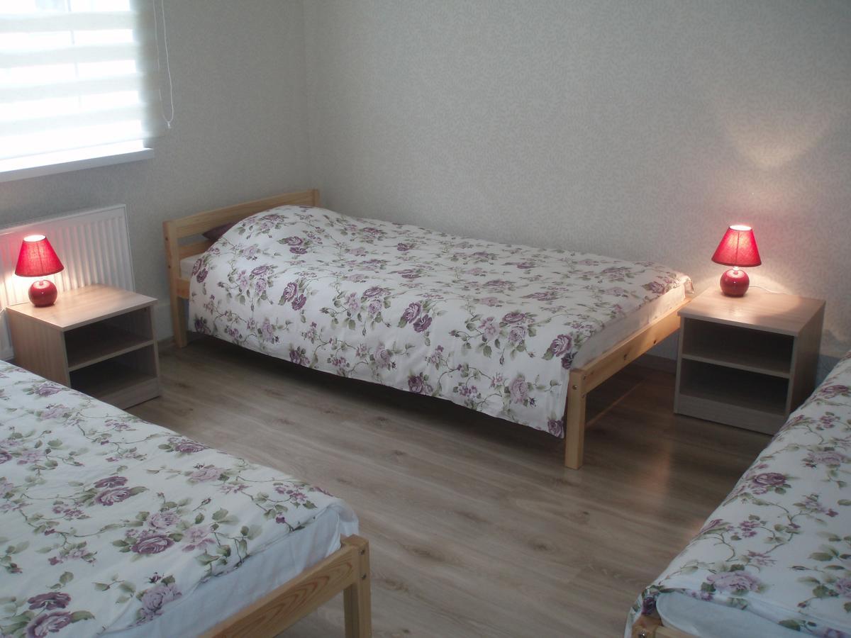 Centra House Hotel Rezekne Bagian luar foto